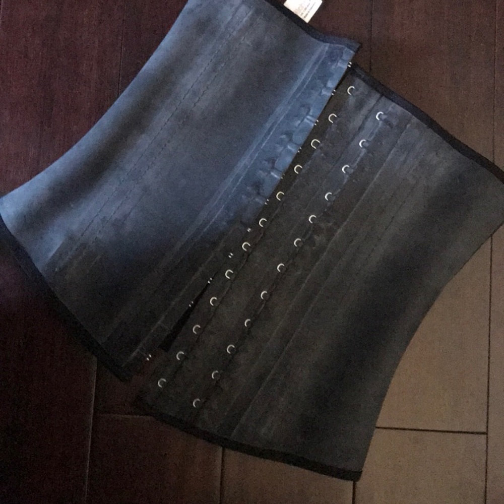 Waist trainer, used only twice!